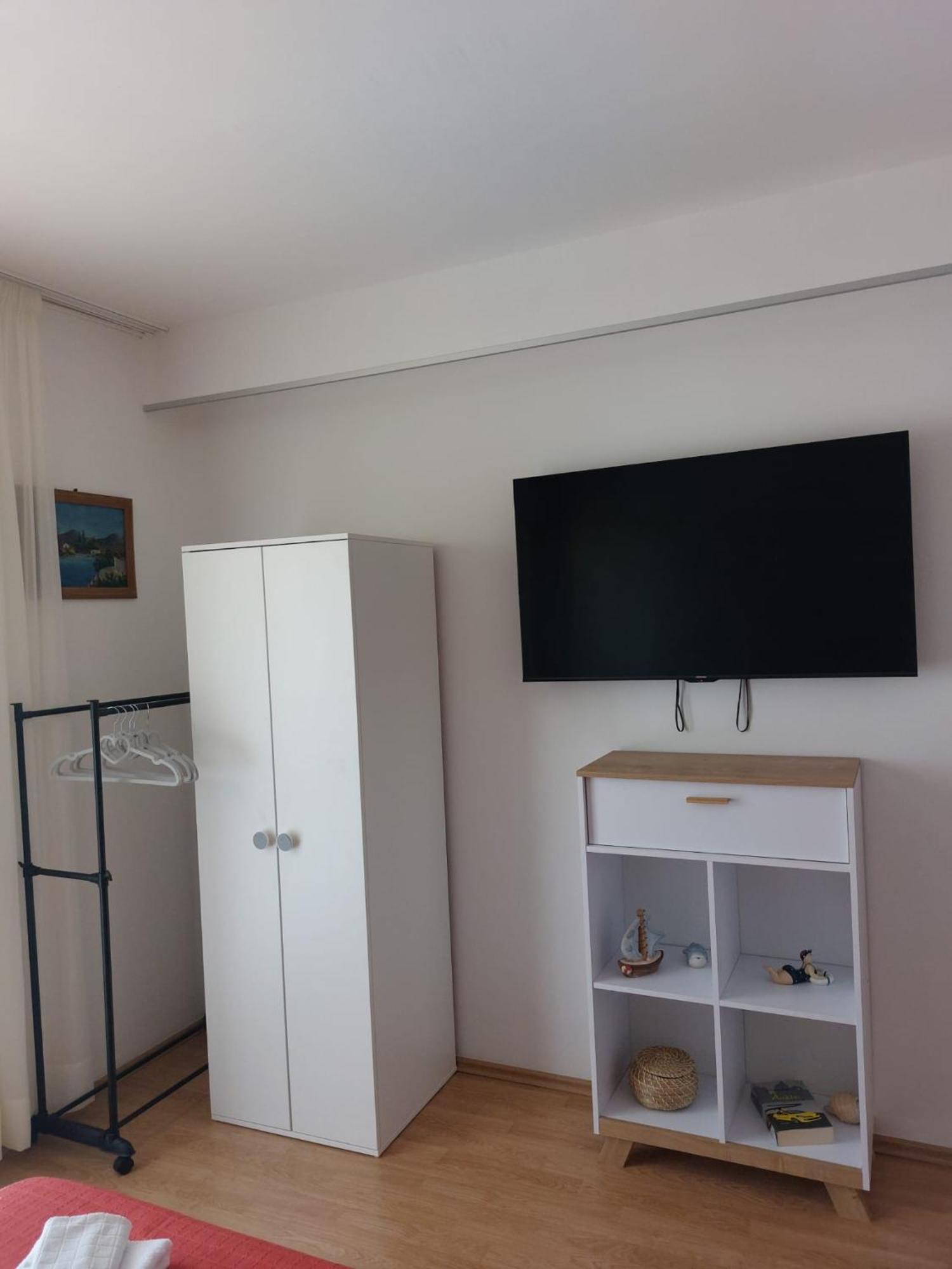 Apartments By The Sea Mavarstica, Ciovo - 2043 Trogir Zimmer foto