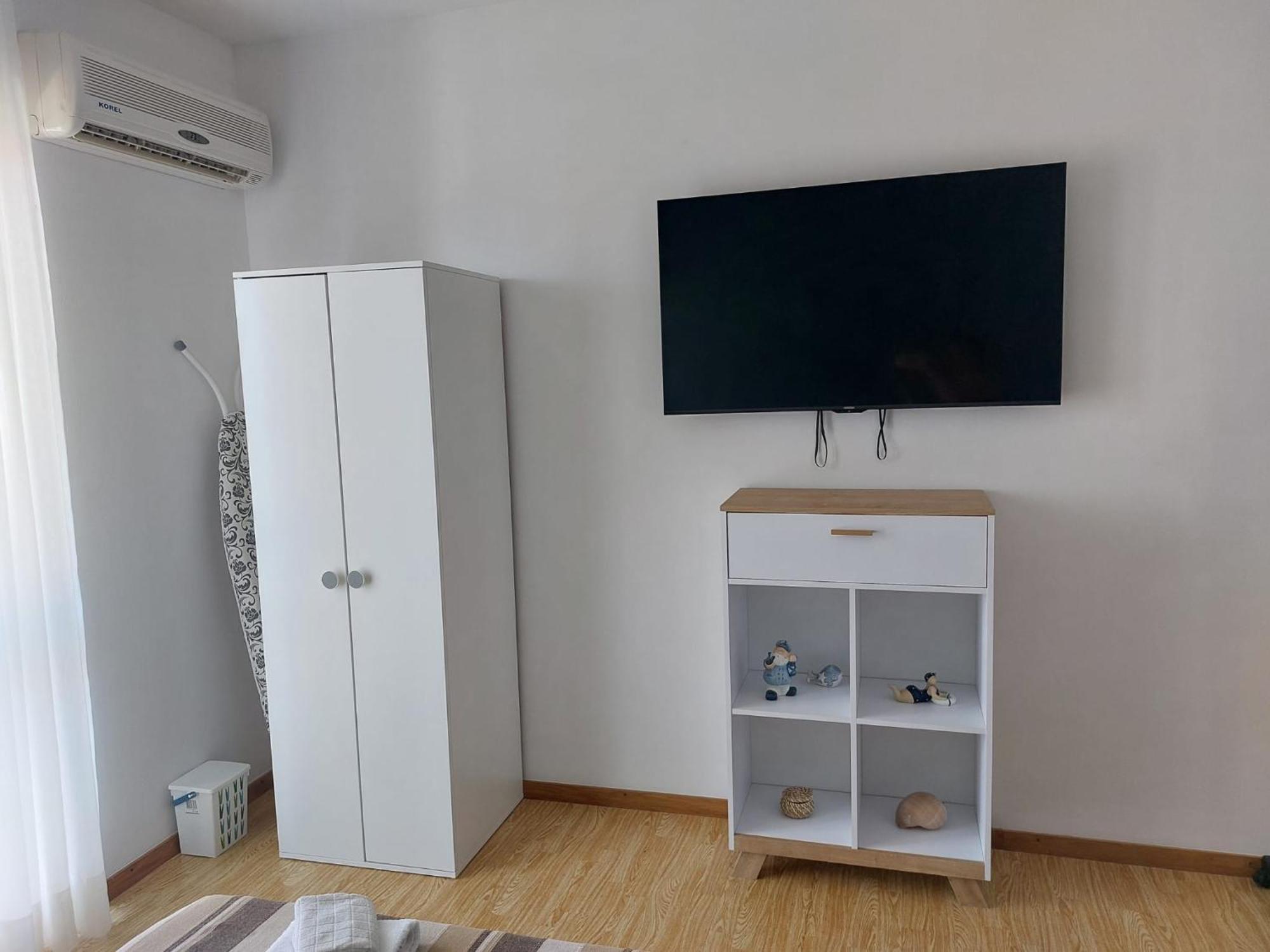 Apartments By The Sea Mavarstica, Ciovo - 2043 Trogir Zimmer foto